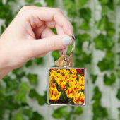 イースターの黄色いチューリップの花のキーチェーン キーホルダー (手)