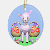 イースターよくはしゃぐラム、花とバスケット セラミックオーナメント (左)