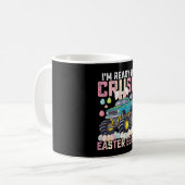 イースターエッグのモンスタートラックをつぶす準備ができている コーヒーマグカップ (正面左)