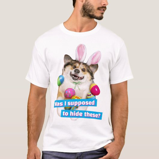 イースターエッグの上に横たわる犬 Tシャツ (正面)