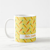 イースターエッグハントの楽しい年次家族名, ニンジン コーヒーマグカップ (左)