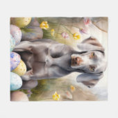 イースターエッグホリデー付きワイマランアドッグ フリースブランケット (正面(横))