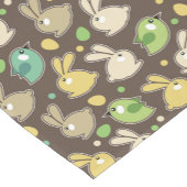 イースターエッグ、鳥が付いている春パターン ショートテーブルランナー (コーナー)