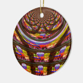 イースターサイケデリック万華鏡のように千変万化するパターンアートプリント セラミックオーナメント (左)