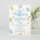 イースターソーホッピーは3人の男の子になる誕生日 招待状 (スタンド正面)