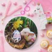 イースターバキスをするニー牛の卵 ペーパープレート (パーティー)