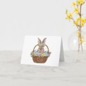 イースターバスケットのイースターバニー空白のウサギ カード (黄色い花)