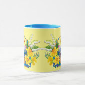 イースターバスケットスプリングタイムエッグシックDaffodils マグカップ (中央)