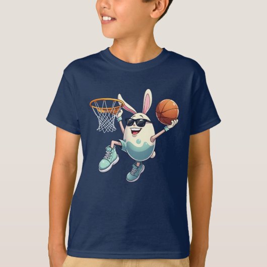 イースターバスケットボールバニー卵ダンクボーイズ子供たち男性 Tシャツ (正面)