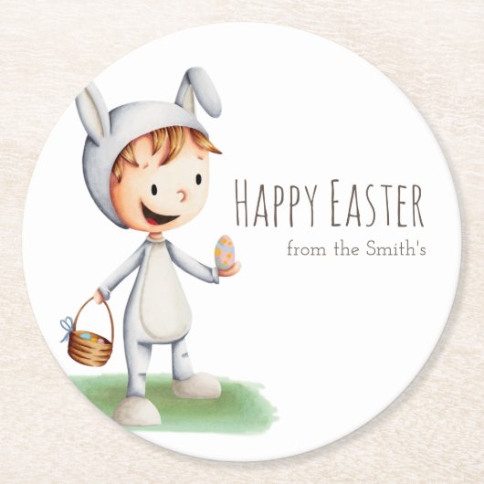イースターバニーのコスチュームの卵の狩り パーソナライズされた ラウンドペーパーコースター (正面)
