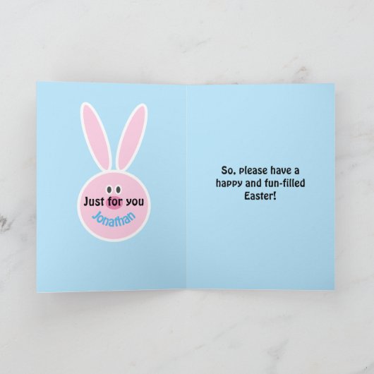 イースターバニーの耳が青い、かわいい白い子犬 シーズンカード (内部)