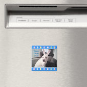 イースターバニーの耳を着たかわいい白犬の写真 マグネット (インサイチュ (食洗機))