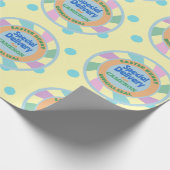イースターバニーイエロー&ブルーからの名前をカスタムする ラッピングペーパー (角)
