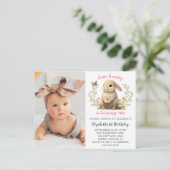 イースターバニーガール写真誕生日招待状ポストカード ポストカード (スタンド正面)