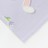 イースターバニーズアンドキャロッツ春ラベンダー フリースブランケット (角)