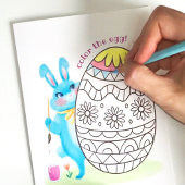 イースターバニーブルーラビットと卵の着色ページ カード