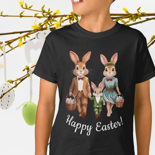 イースターバニー家族 卵をさがす Tシャツ