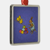 イースターバニー鶏の卵イラストレーション メタルオーナメント (右)