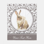 イースターパーソナライズされたラビットフローラデザイン フリースブランケット (正面)