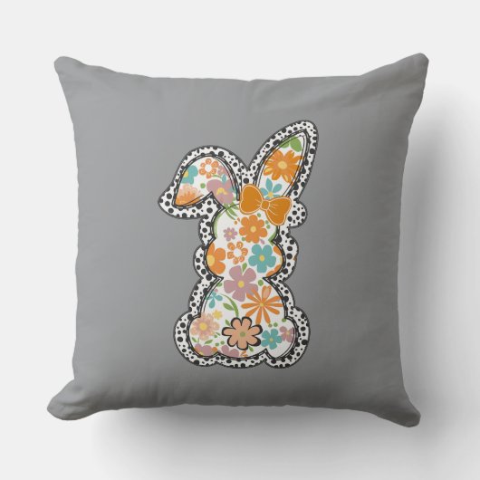 イースターフローラバニーヒョウ縁どハッピーイースター クッション (正面)