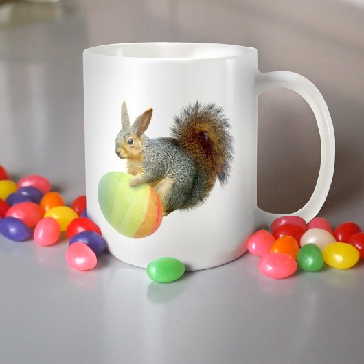 イースターリスとレインボーエッグマグ コーヒーマグカップ