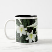 イースターリリー (Lilium regale) ツートーンマグカップ (左)