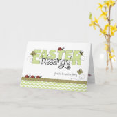 イースター恵み名前をカスタムするグリーンシェブロン カード (黄色い花)