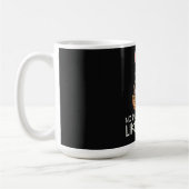 イースター・バニーよりもイエス様に愛されている コーヒーマグカップ (左)