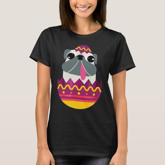 イースター・パグ・エッグ ハッピーイースター Tシャツ (正面)