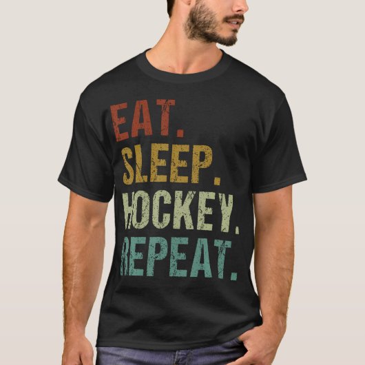 イート スリープ ホッケー リピート アイス Tシャツ (正面)