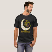 イードムバラクEid Al Fitr Crescent Moon Arabic Calli Tシャツ (正面フル)