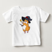 ウィザードとしてのハムスターと魔法杖 ベビーTシャツ (正面)