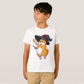 ウィザードとしてのハムスターと魔法杖 Tシャツ (正面フル)