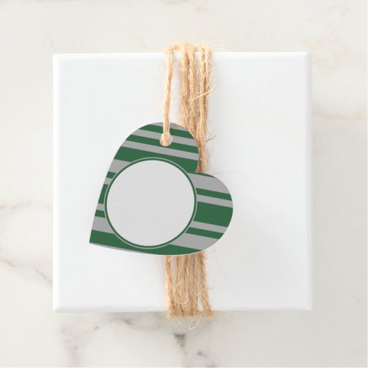 ウィザードの緑とグレーの空白のハート フェイバータグ (インサイチュ)