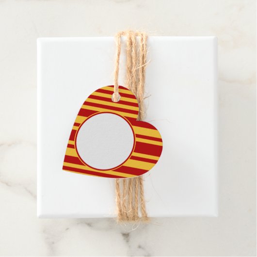 ウィザードレッドおよび金ゴールド空白のハート フェイバータグ (インサイチュ)