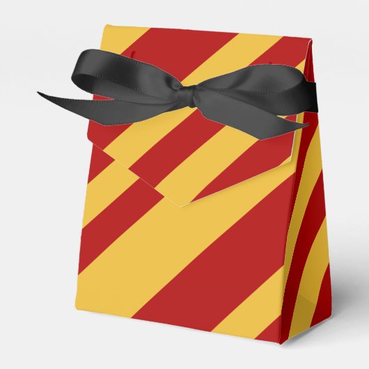 ウィザードレッドと金ゴールドテント フェイバーボックス (正面サイド)