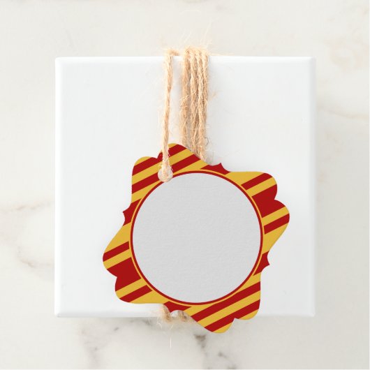 ウィザード赤と金ゴールド空白ののファンシー正方形 フェイバータグ (インサイチュ)