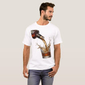 ウィスキーがグラスに注がれる シルバーグラフィック Tシャツ (正面フル)