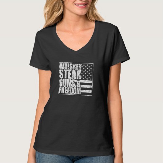 ウィスキーステーキ銃と自由の牛肉 Tシャツ (正面)