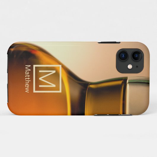 ウィスキーボトルのクローズアップ（モノグラムと名前） Case-Mate iPhoneケース (裏面(横))
