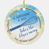 ウィスクベーキングはブルース・ベーカリー遠くに・クリスマスを迎える セラミックオーナメント (裏面)