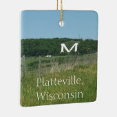 ウィスコンシン中西部のプラットビルのクリスマス セラミックオーナメント (右)