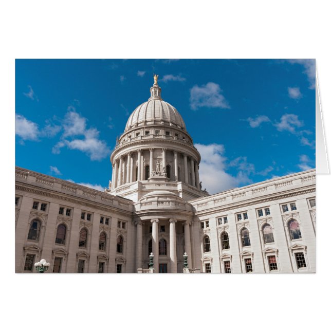 ウィスコンシン州キャピトル建物 (正面横)