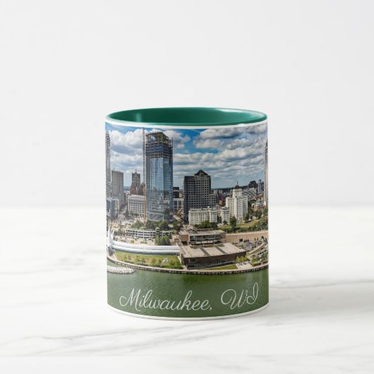 ウィスコンシン州ミルウォーキーの街並み写真 マグカップ (中央)
