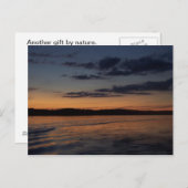 ウィスコンシン州北部の湖に沈む夏の夕日 ポストカード (正面/裏面)