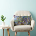 ウィステリア（右半分）by Claude Monet ランバークッション<br><div class="desc">クロード・モネのウィステリア（右半分）(1917-1920)はヴィンテージ印象派のアート素晴らし自然で絵画、大きなフローラ静止期の右半分を特集絵画した。フランスのジヴェルニーにある彼の庭から絵を描の春でモネが描いた一連の藤の花の絵の一部。アーティストについて：クロード・モネ(1840-1926)は印象派の運動の創始者であフランスのり絵画、その絵画の大部分は「空中に浮かぶ」（野外に浮かぶ）スタイル印象派の風景である。</div>