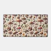 ウィスパリング・ウッズ：シームレスマッシュルーム・パターン・コレック デスクマット (正面)