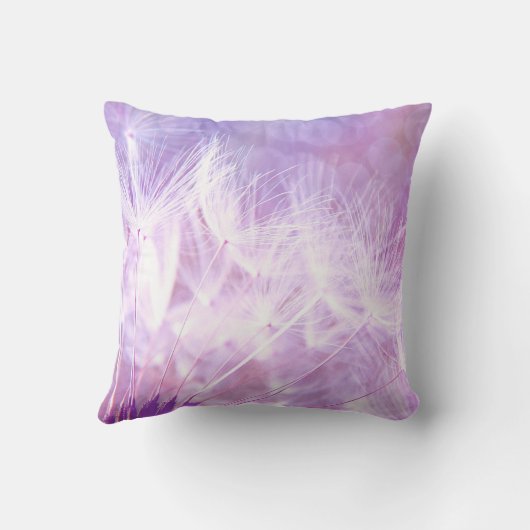 ウィスピーホワイトフルフスパープルイニシャル装飾用クッション クッション (裏面)