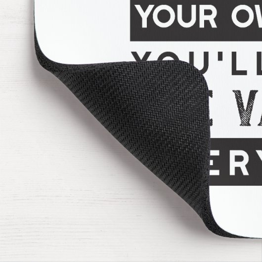 ウィズダム引用文デザイン – すべてのドロップの価値 マウスパッド (コーナー)