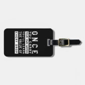 ウィズダム引用文デザイン – すべてのドロップの価値 ラゲッジタグ (正面横)